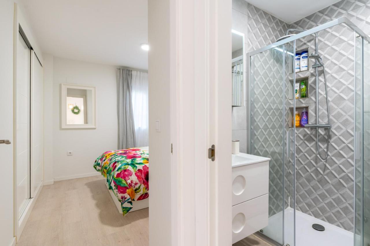 Apartamento Whitey Aparment In Triana Sevilla Exterior foto